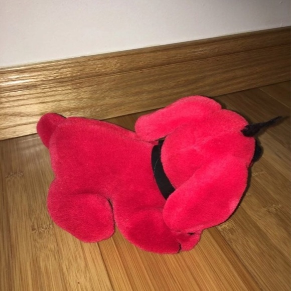 Figurine Funko POP Clifford (Flocked) (Clifford le gros chien rouge) #28
